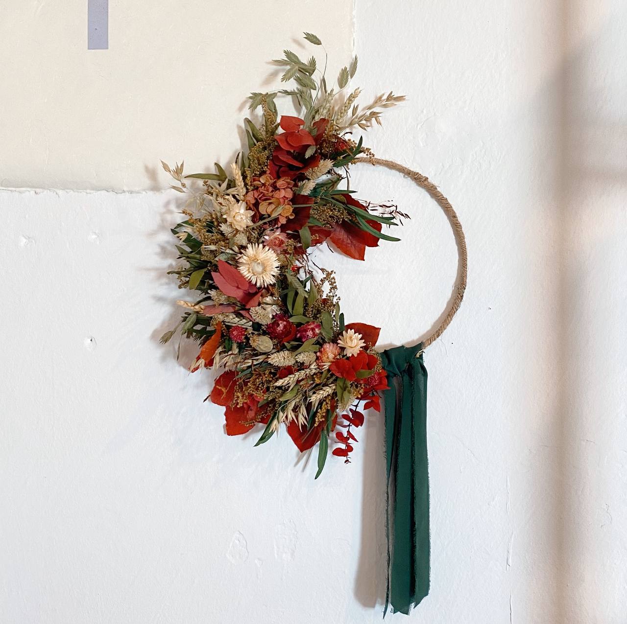 16 DE NOVIEMBRE: COLGANTE CON FLORES SECAS